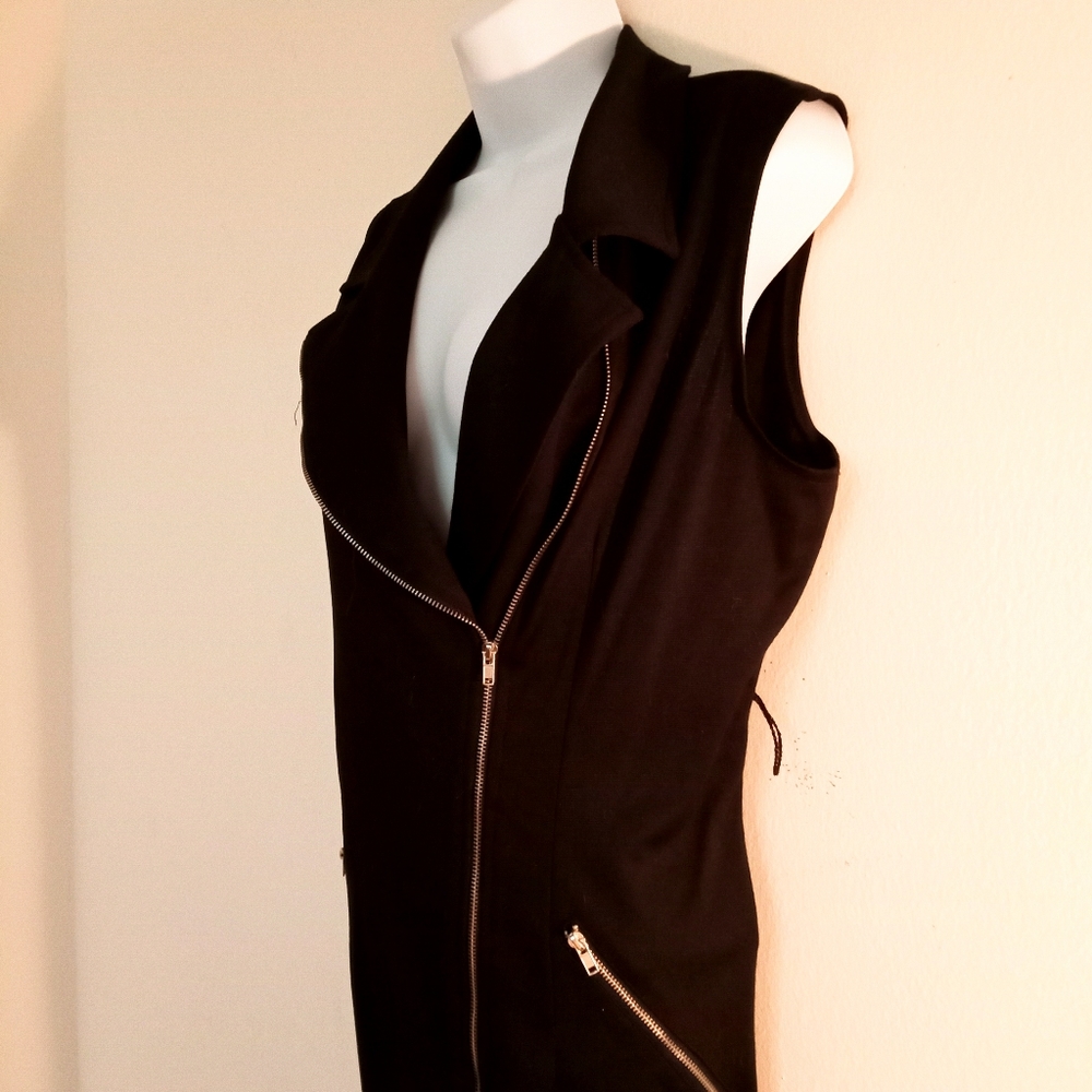 NWOTπ FREE GIFT IS INCLUDED πDiagonal Zipper Metal Stretchable Dress Midi - Picture 2 of 15